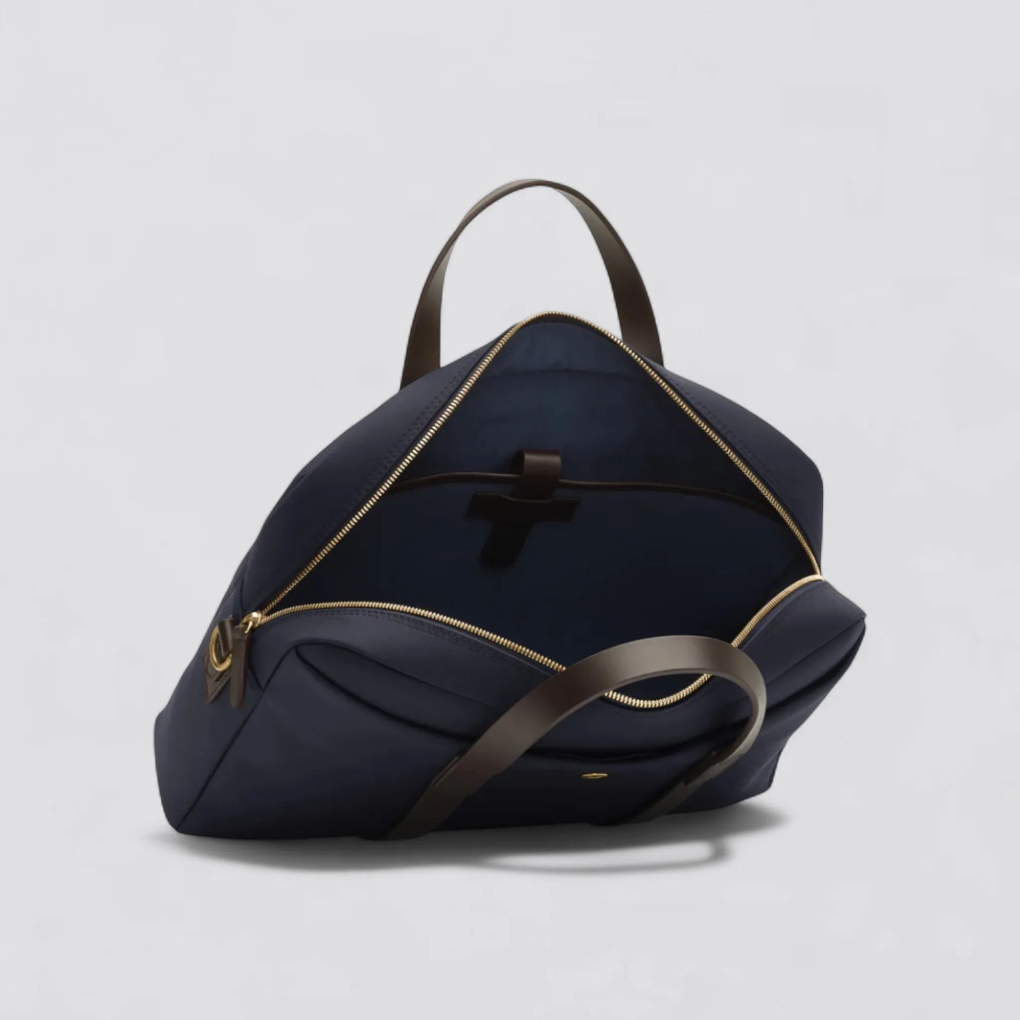 Endeavour Navy / Dark Brown