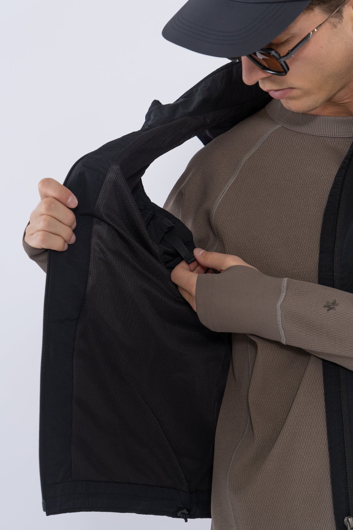 Back Pack Vest, Black