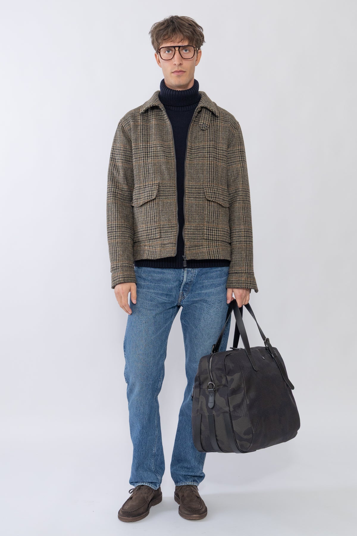 Lightning Jacket, POW ternet