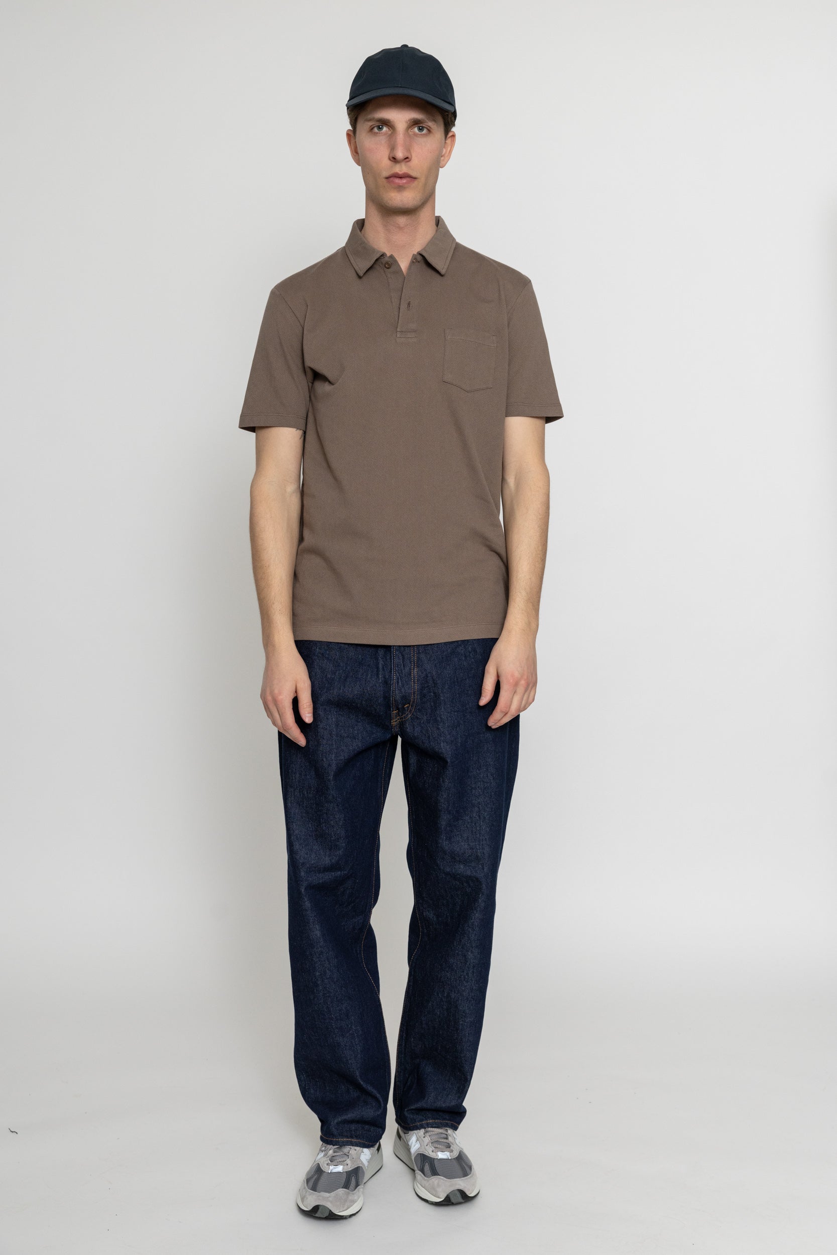 Riviera-Dark cedar
