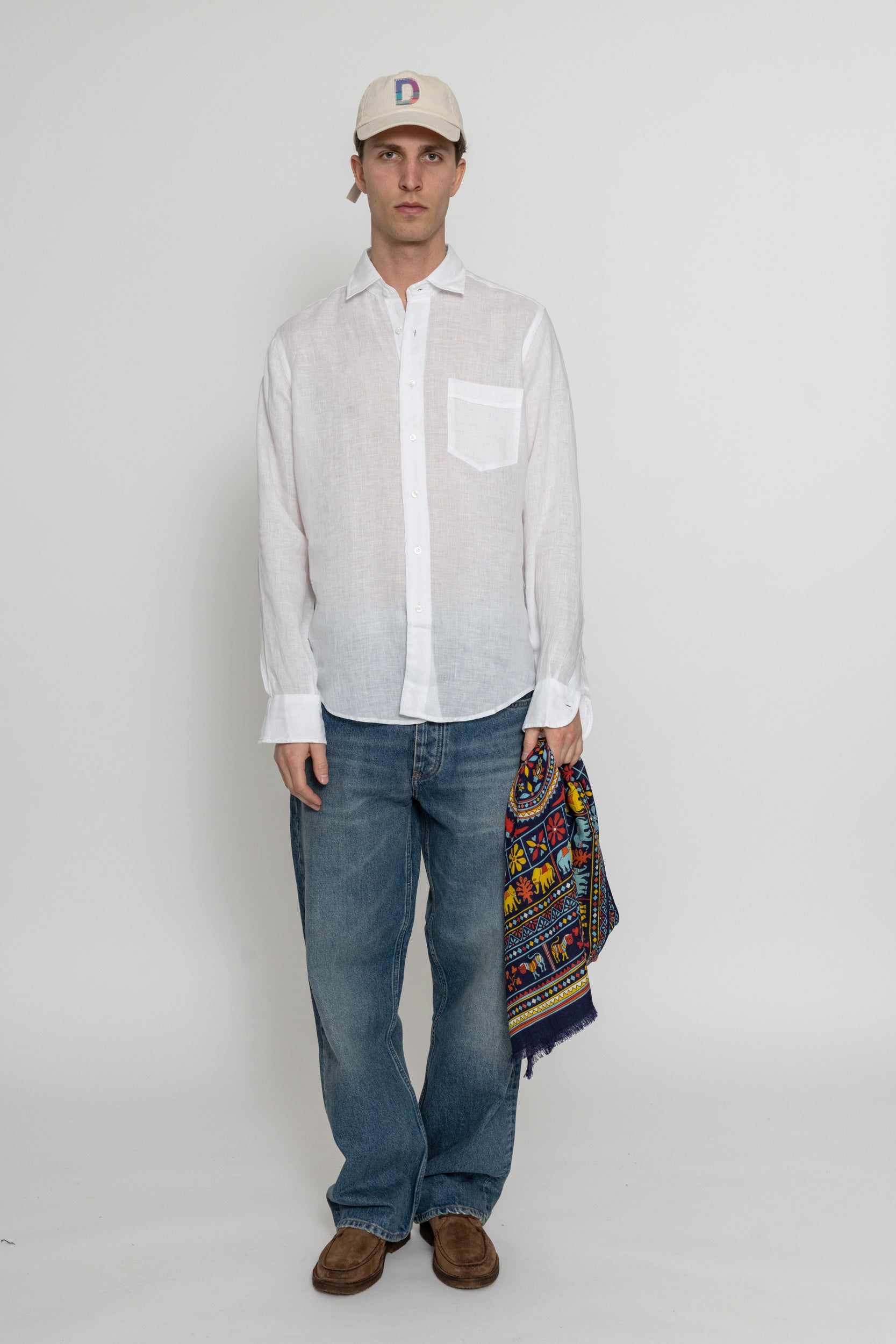 Linen Spread Collar Shirt