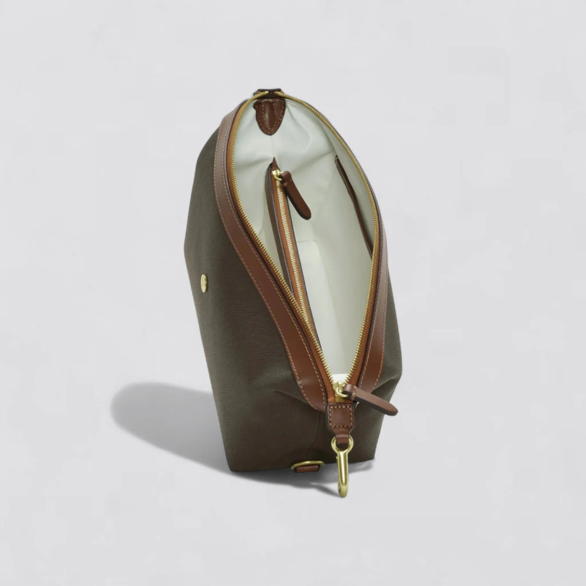 Washbag Army / Cuoio