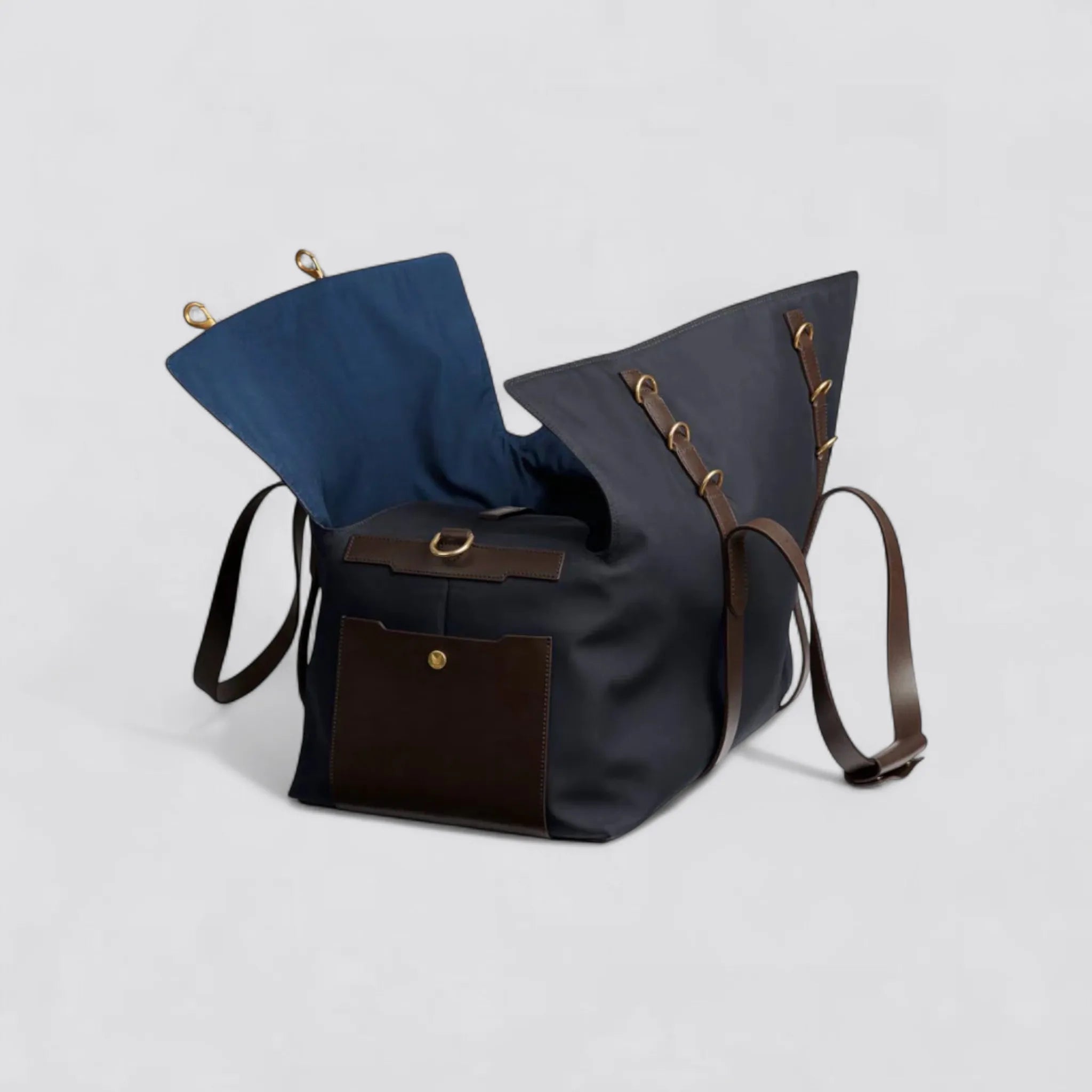 Supply Navy / Dark Brown