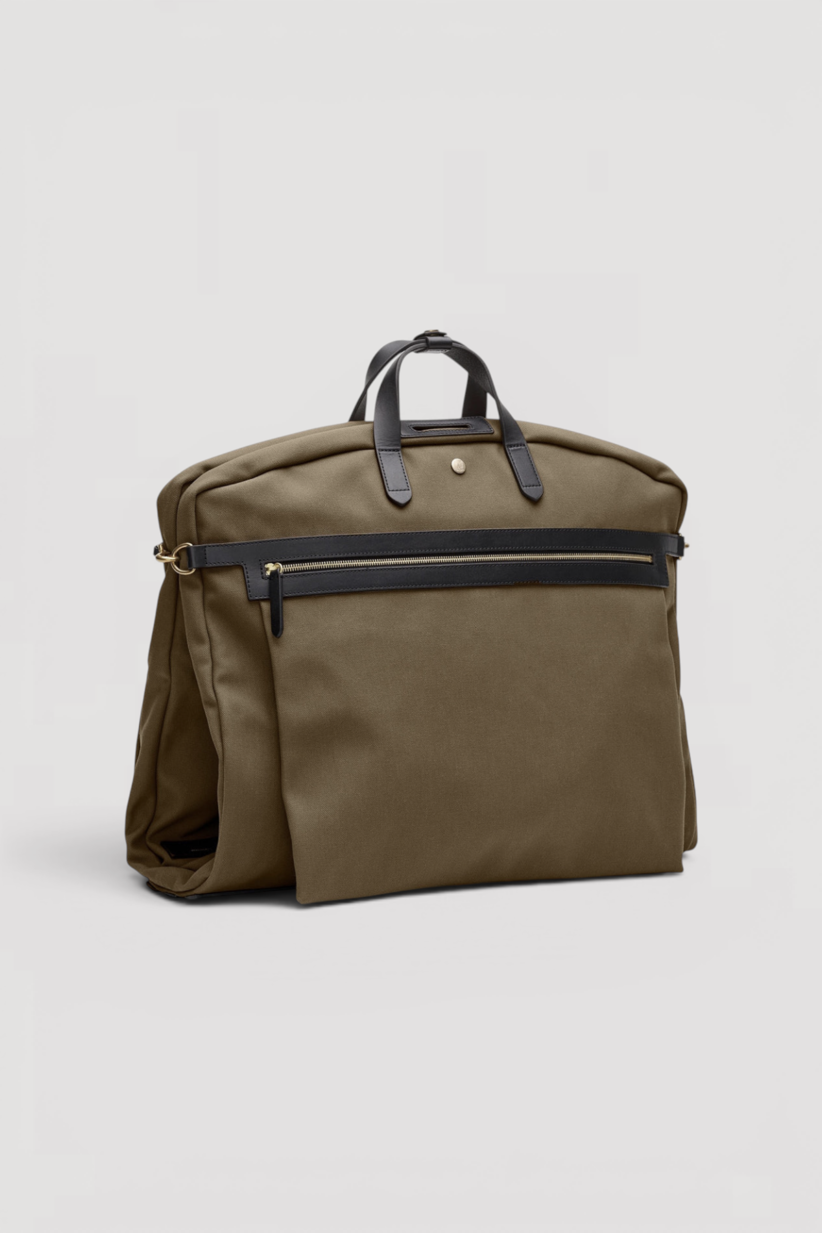 M/S Suit Carrier