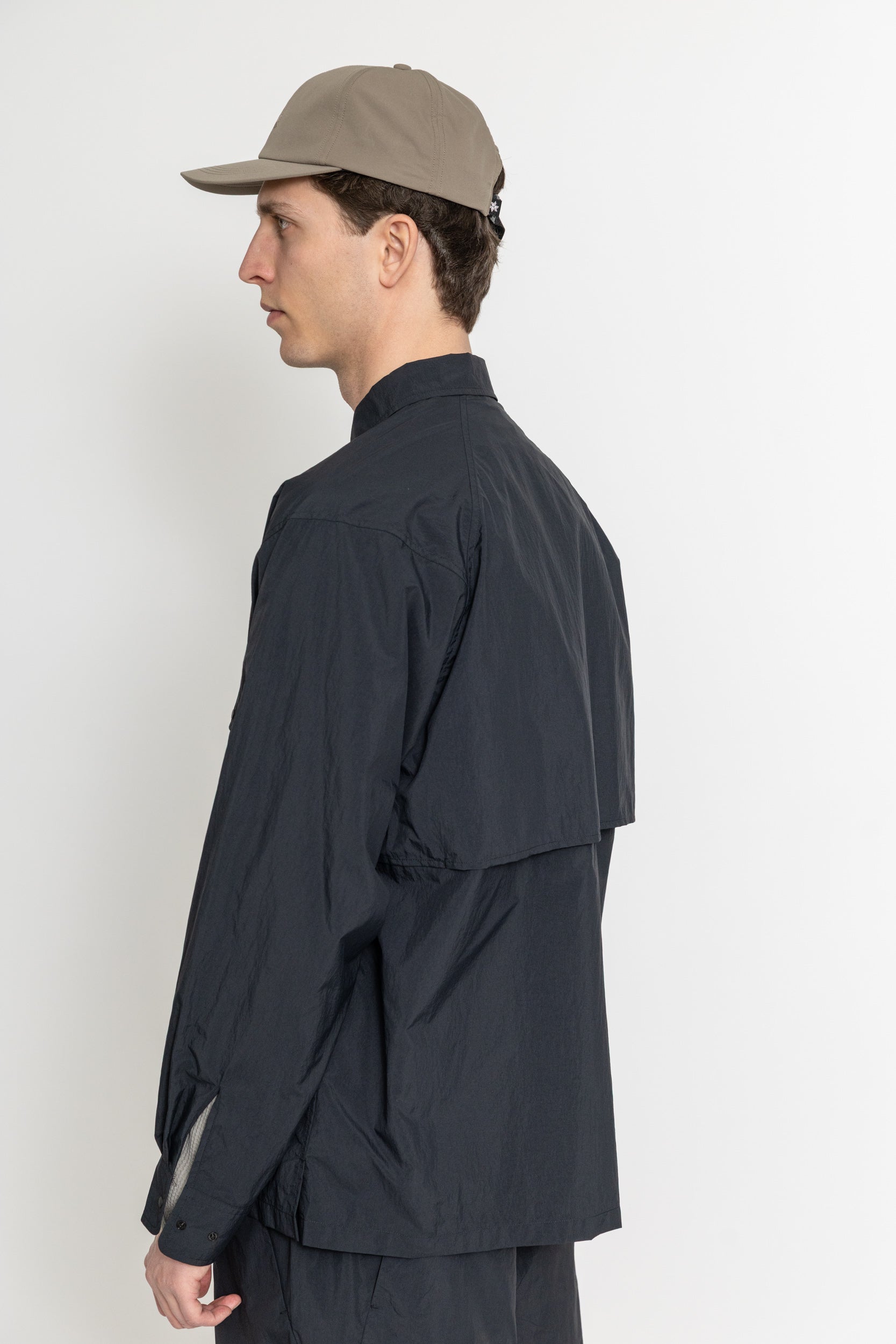 advanced light ventilation shirt - BK