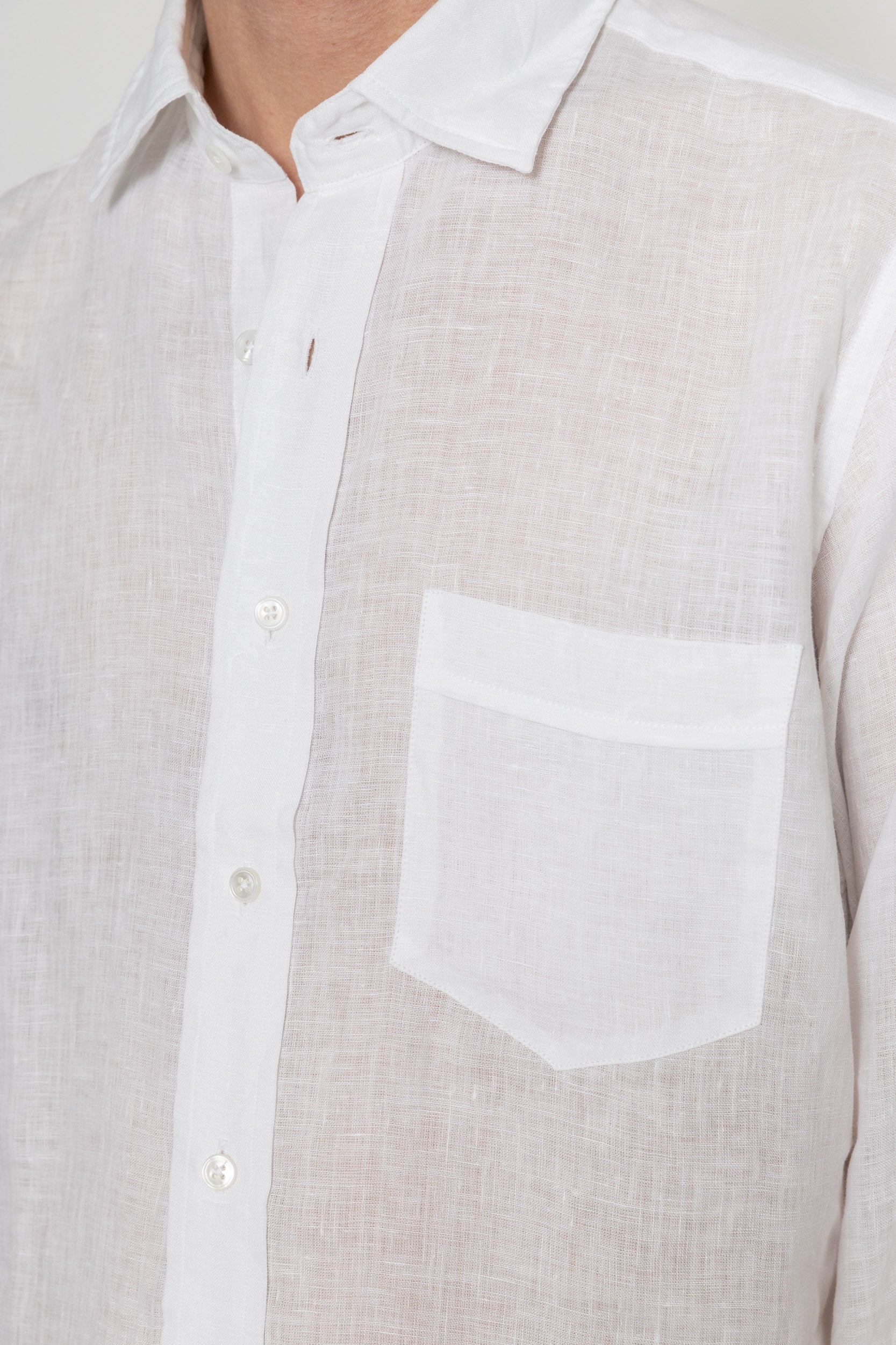 Linen Spread Collar Shirt
